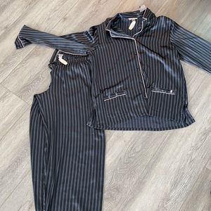 Victoria Secret NWT silk pajamas.